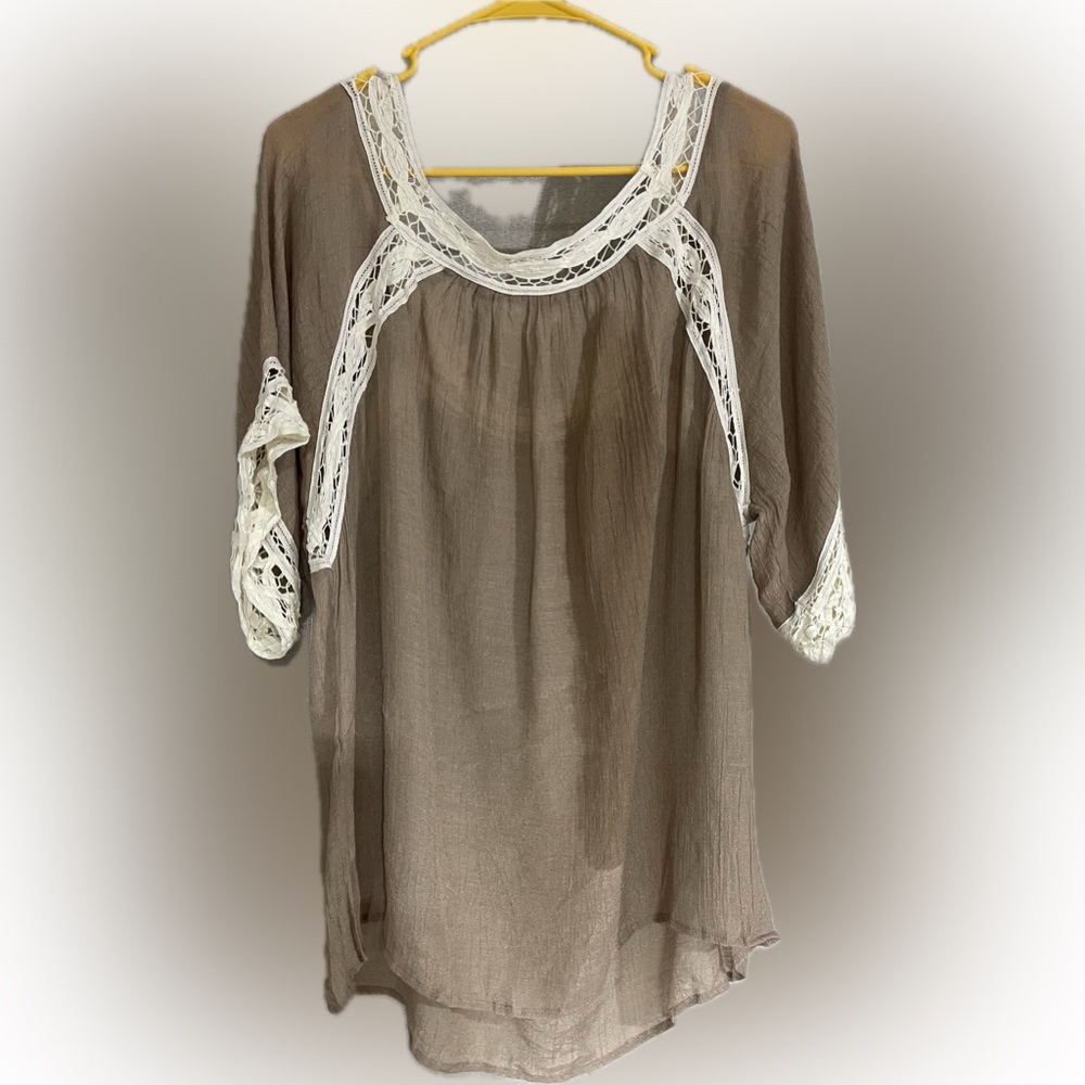Women’s Taupe Peasant Top with White Lace Trim